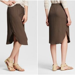 NWOT Soul Cake Dolphin Hem Skirt